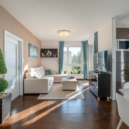 Myflat Full Panorama Apartment *