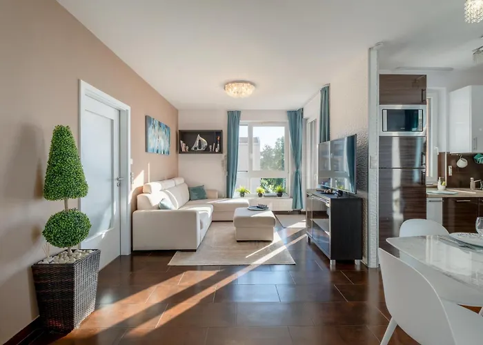 Myflat Full Panorama Apartment *
